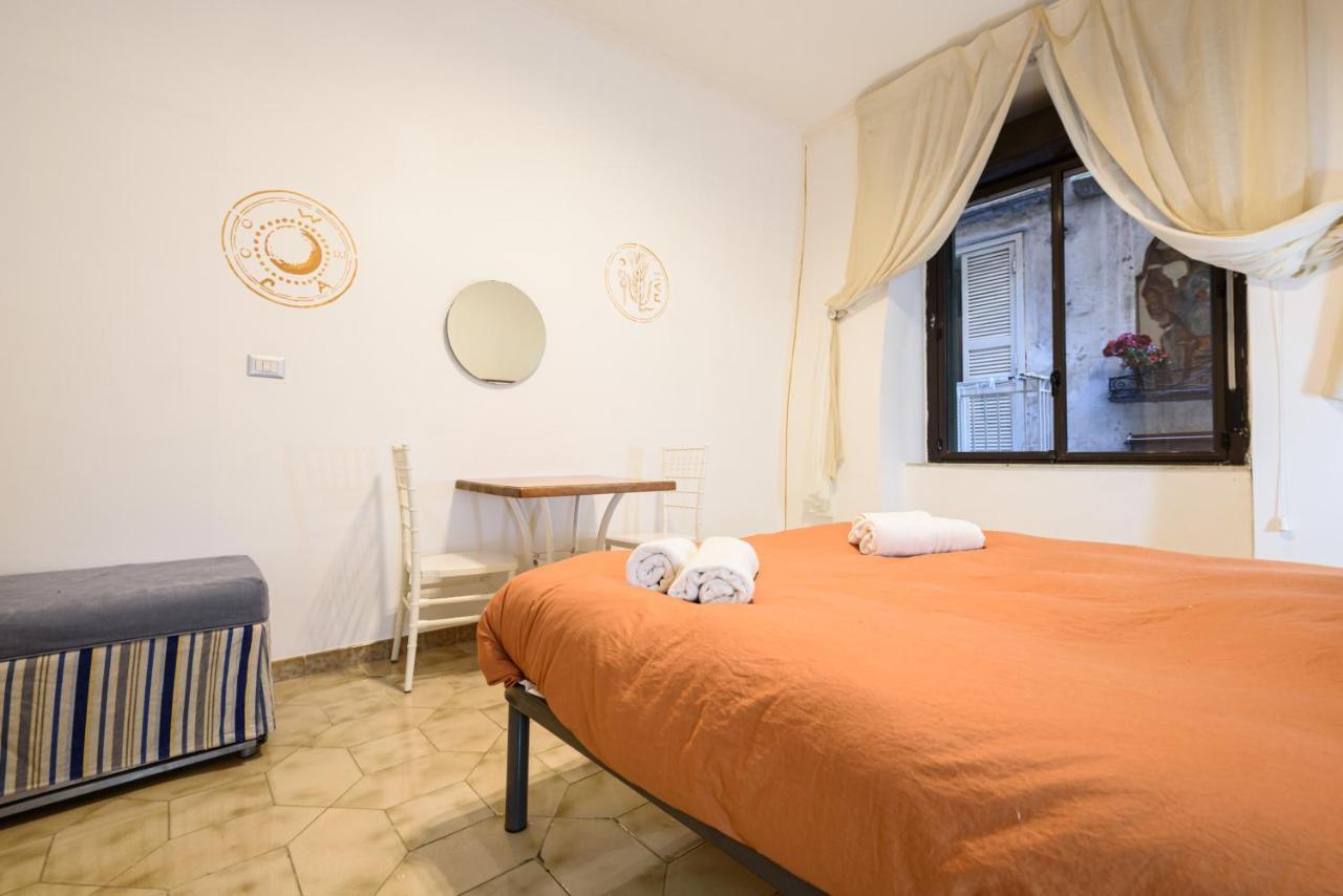 Apartment Via San Giovanni In Porta 34 *